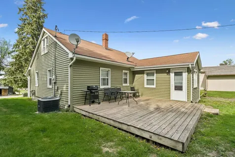 338 E Plum Street West Union IA 52175