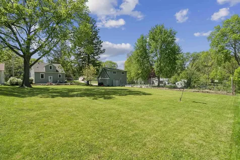 2618 Cedar Heights Drive Cedar Falls IA 50613