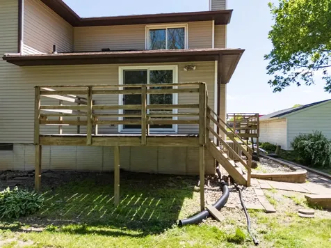 2122 Bicentennial Drive Cedar Falls IA 50613