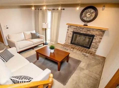 2122 Bicentennial Drive Cedar Falls IA 50613