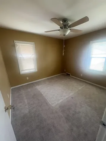706 Kern Waterloo IA 50703