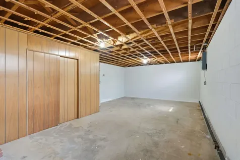 212 Clara Avenue Manchester IA 52057