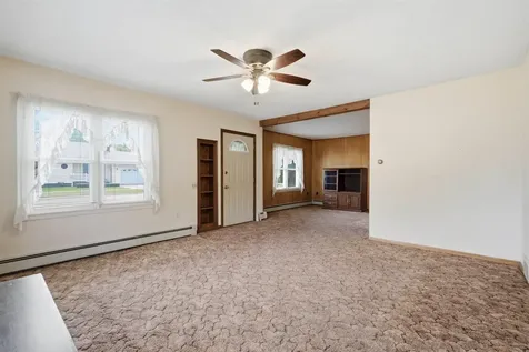 212 Clara Avenue Manchester IA 52057