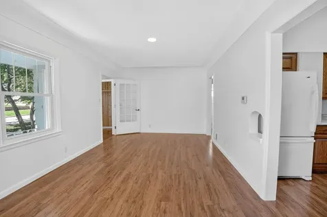 1115 W 10th Street Cedar Falls IA 50613