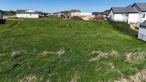 4631 Wild Horse Drive Cedar Falls IA 50613