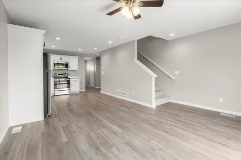 4332 S Mourning Dove Drive Waterloo IA 50702