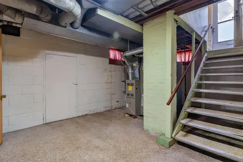 928 W Parker Street Waterloo IA 50703