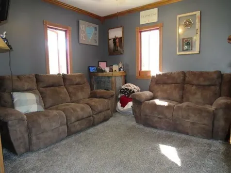 418 N Cedar Street Monticello IA 52310