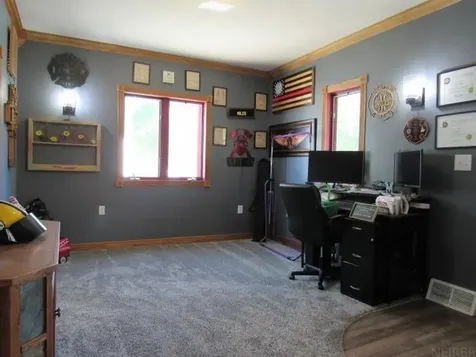 418 N Cedar Street Monticello IA 52310