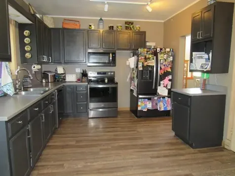 418 N Cedar Street Monticello IA 52310