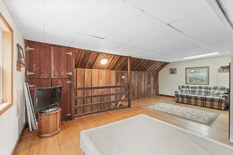 716 E 13th Street Sumner IA 50674