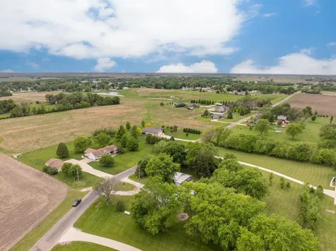 716 E 13th Street Sumner IA 50674