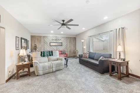 716 E 13th Street Sumner IA 50674