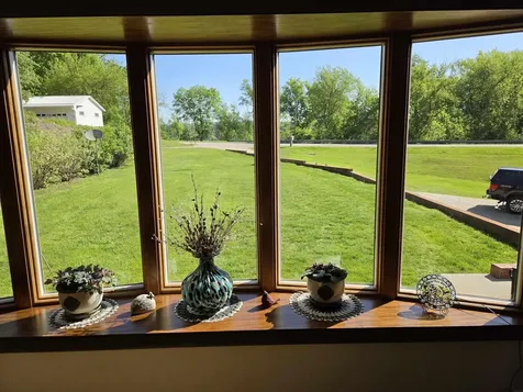 32387 Highway 52 Guttenberg IA 52052