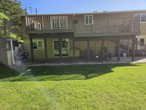 32387 Highway 52 Guttenberg IA 52052
