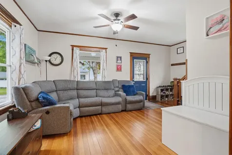 330 S Walnut Avenue New Hampton IA 50659