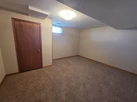2258 110th Avenue Masonville IA 50654