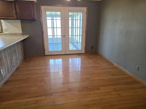 2258 110th Avenue Masonville IA 50654