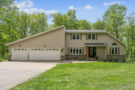 112 Castle Lane Denver IA 50622