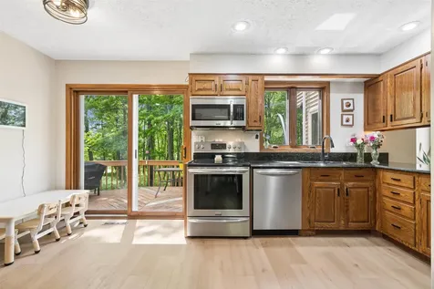 112 Castle Lane Denver IA 50622