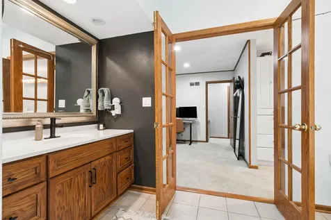 112 Castle Lane Denver IA 50622