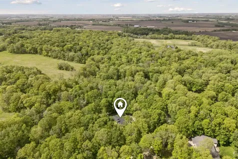 112 Castle Lane Denver IA 50622