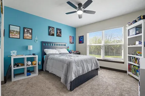 2921 Timber Cove Drive Cedar Falls IA 50613