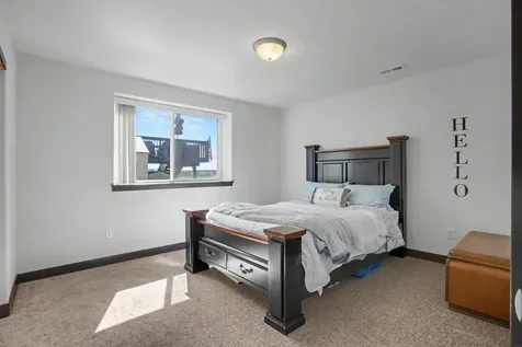 2921 Timber Cove Drive Cedar Falls IA 50613