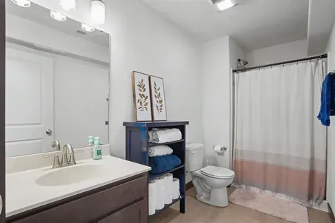 2921 Timber Cove Drive Cedar Falls IA 50613