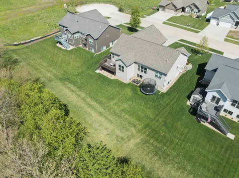2921 Timber Cove Drive Cedar Falls IA 50613