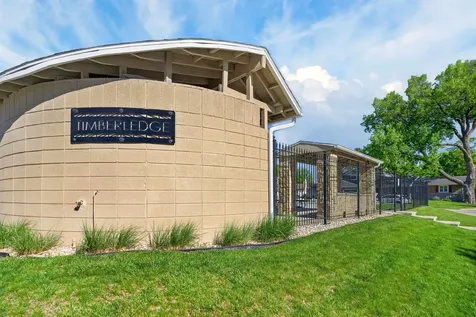 1823 Timberledge Drive Cedar Falls IA 50613