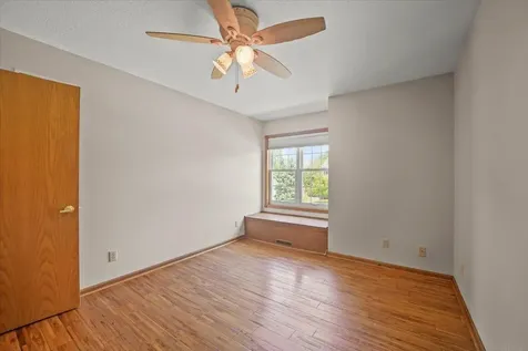 216 Cordoba Avenue Cedar Falls IA 50613