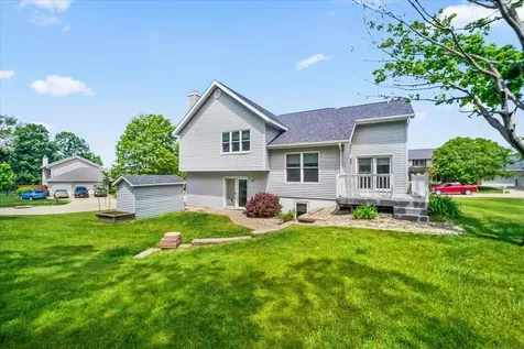 216 Cordoba Avenue Cedar Falls IA 50613