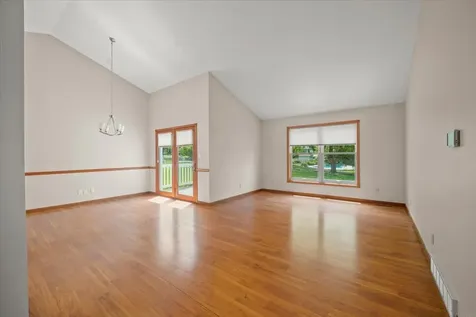 216 Cordoba Avenue Cedar Falls IA 50613