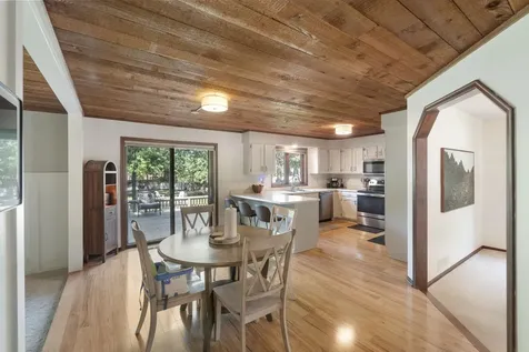 2215 Minnetonka Drive Cedar Falls IA 50613