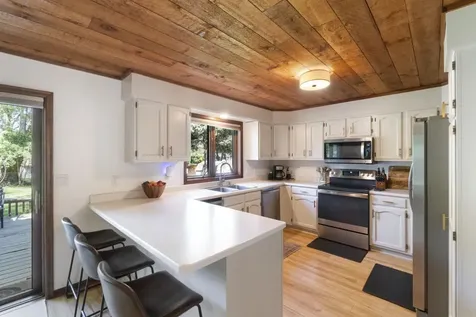 2215 Minnetonka Drive Cedar Falls IA 50613