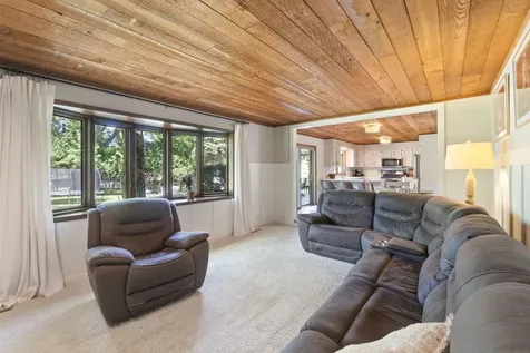 2215 Minnetonka Drive Cedar Falls IA 50613