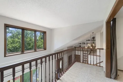 2215 Minnetonka Drive Cedar Falls IA 50613