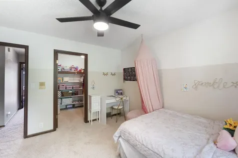 2215 Minnetonka Drive Cedar Falls IA 50613