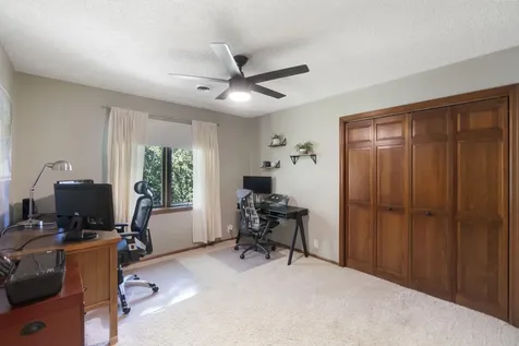 2215 Minnetonka Drive Cedar Falls IA 50613