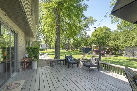 2215 Minnetonka Drive Cedar Falls IA 50613