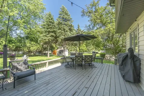 2215 Minnetonka Drive Cedar Falls IA 50613
