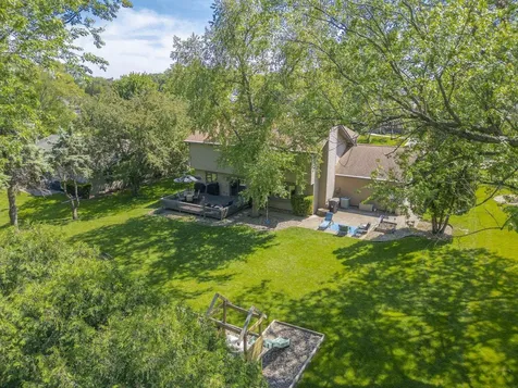 2215 Minnetonka Drive Cedar Falls IA 50613