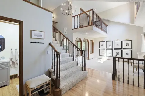 2215 Minnetonka Drive Cedar Falls IA 50613