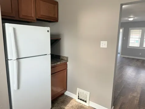 1733 Falls Avenue Waterloo IA 50701