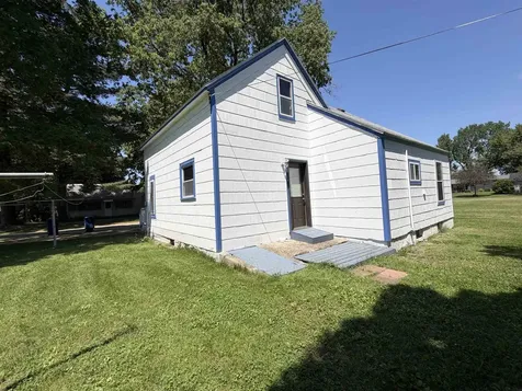 930 Pearl Street Lamont IA 50650