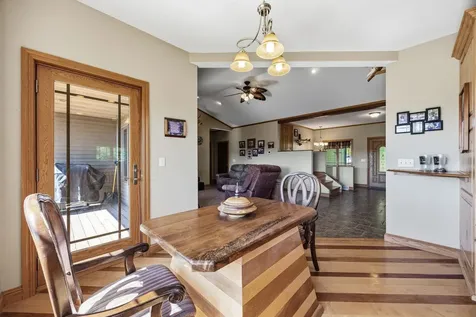 37754 390th Street Guttenberg IA 52052