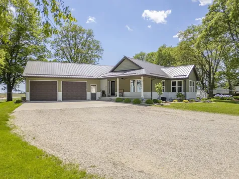 2044 Hwy 63 Highway Traer IA 50675