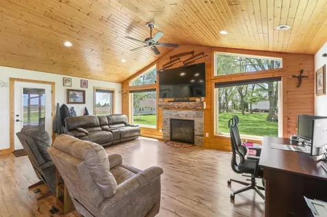 2044 Hwy 63 Highway Traer IA 50675