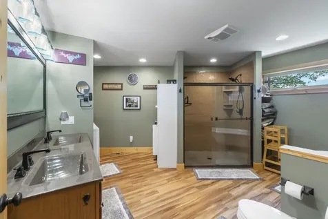 2044 Hwy 63 Highway Traer IA 50675